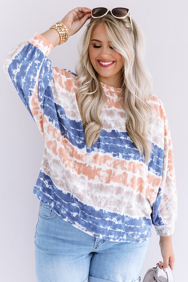 Here And There Tie Dye Shift Top In Navy Curves