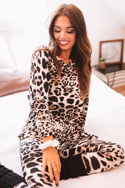 Cozy And Fabulous Leopard Shift Top In Brown