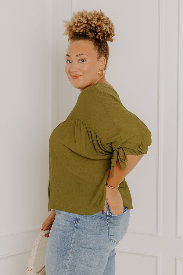 Made For Each Other Shift Top In Green Curves