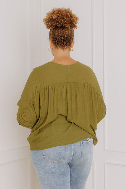 Made For Each Other Shift Top In Green Curves