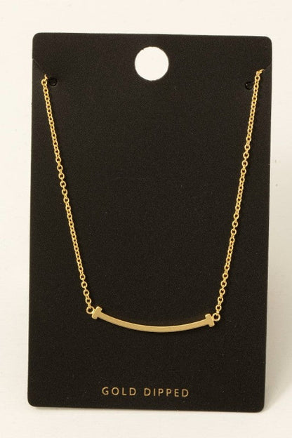 Curve Appeal Necklace