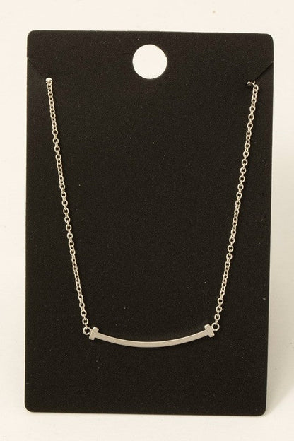 Curve Appeal Necklace