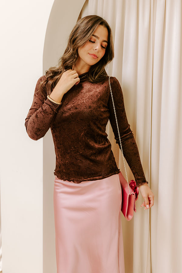 Vino Sipping Velvet Embossed Top in Brown