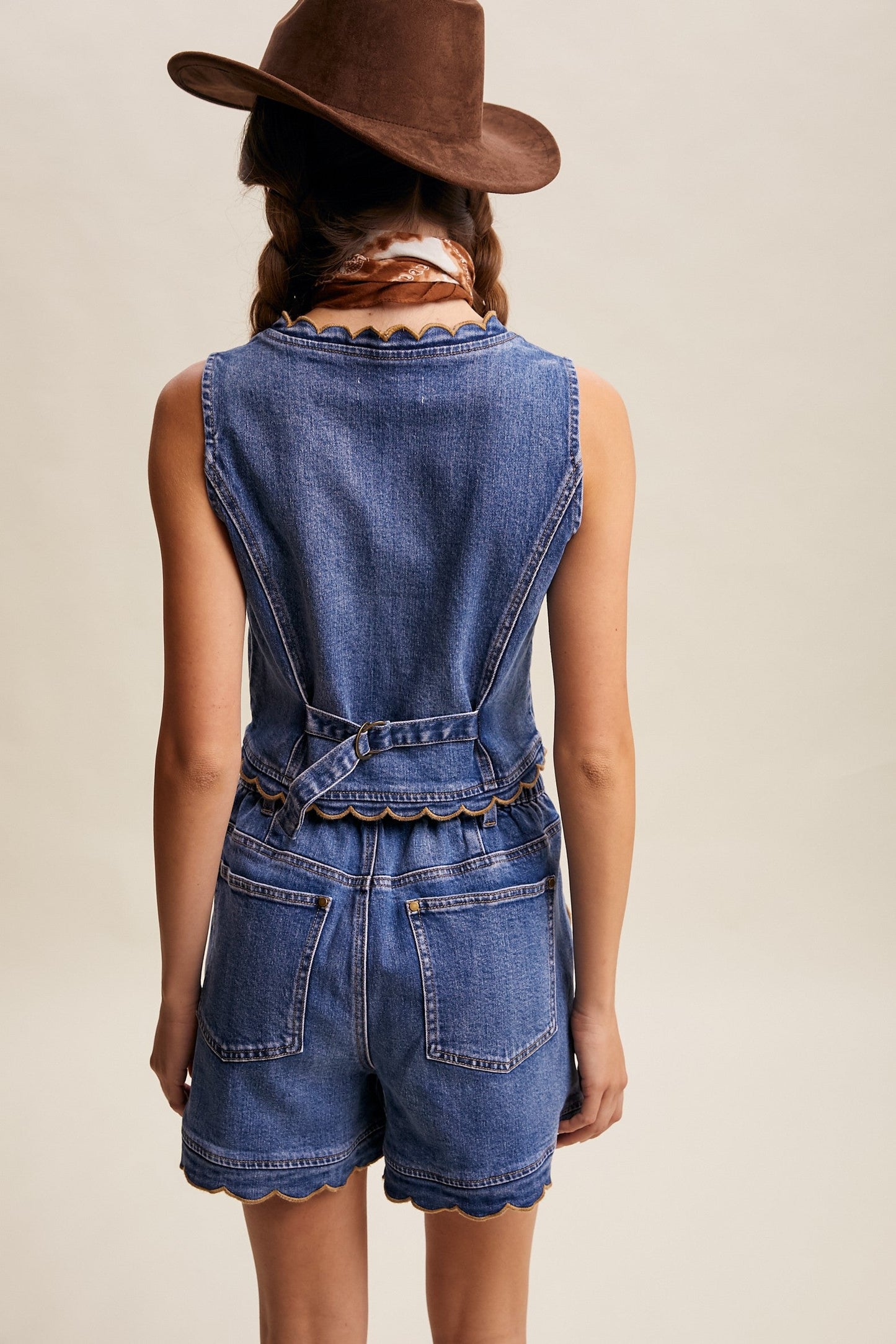 Scallop Button-side Denim Short Set