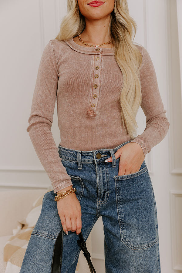 Cool Mornings Vintage Wash Henley Top in Chocolate