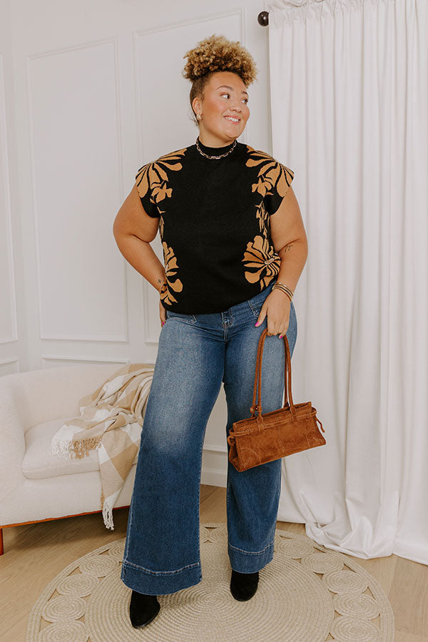 City Bloom Floral Knit Top in Black Curves