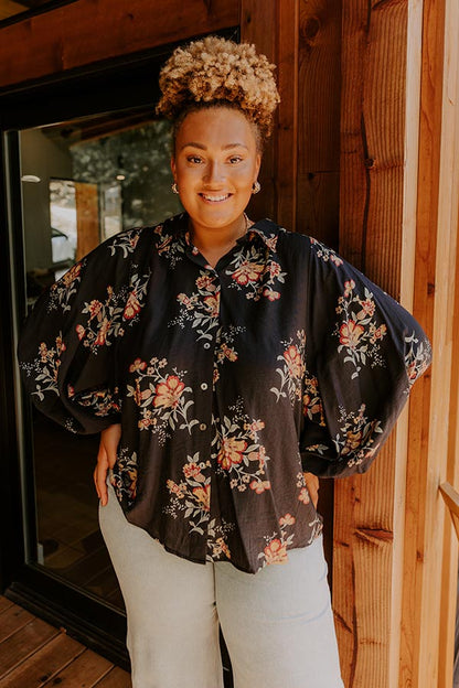Harvest Bloom Floral Button Up Top in Black Curves