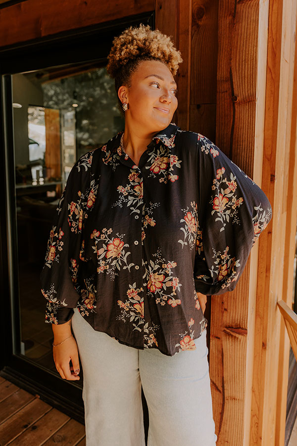 Harvest Bloom Floral Button Up Top in Black Curves