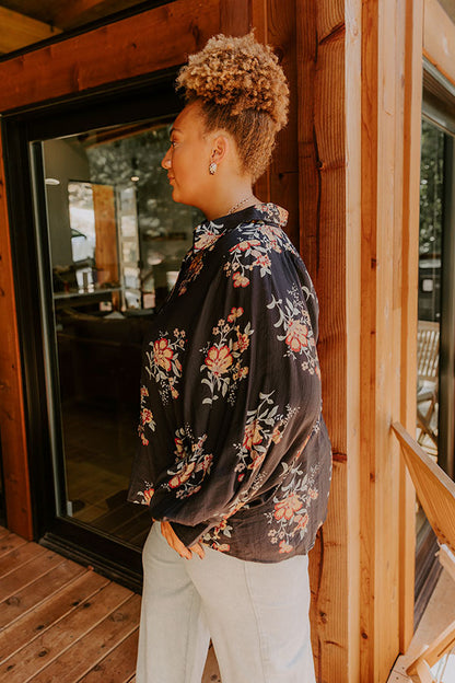 Harvest Bloom Floral Button Up Top in Black Curves