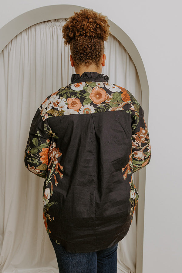 Uptown Poise Floral Top in Black Curves