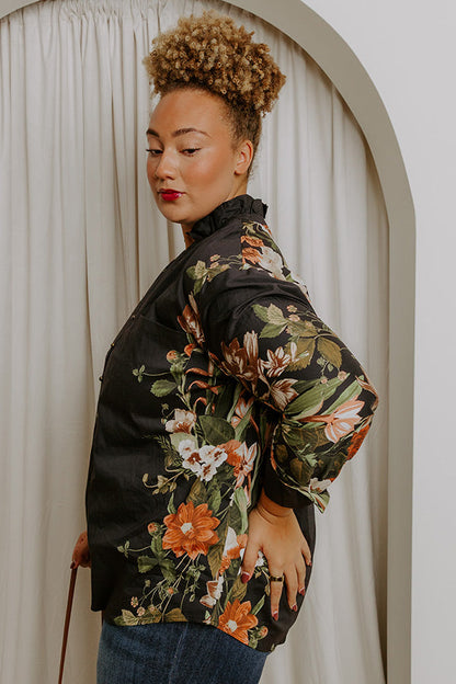 Uptown Poise Floral Top in Black Curves
