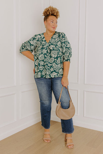 Mystic Garden Floral Top In Hunter Green Curves