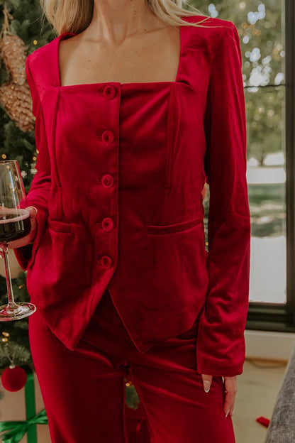 Chic Influencer Velvet Top in Red