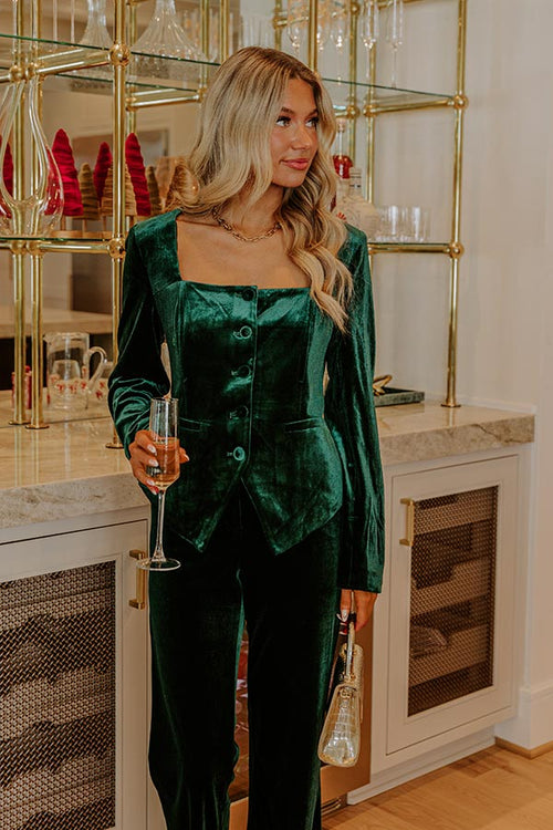 Chic Influencer Velvet Top in Hunter Green