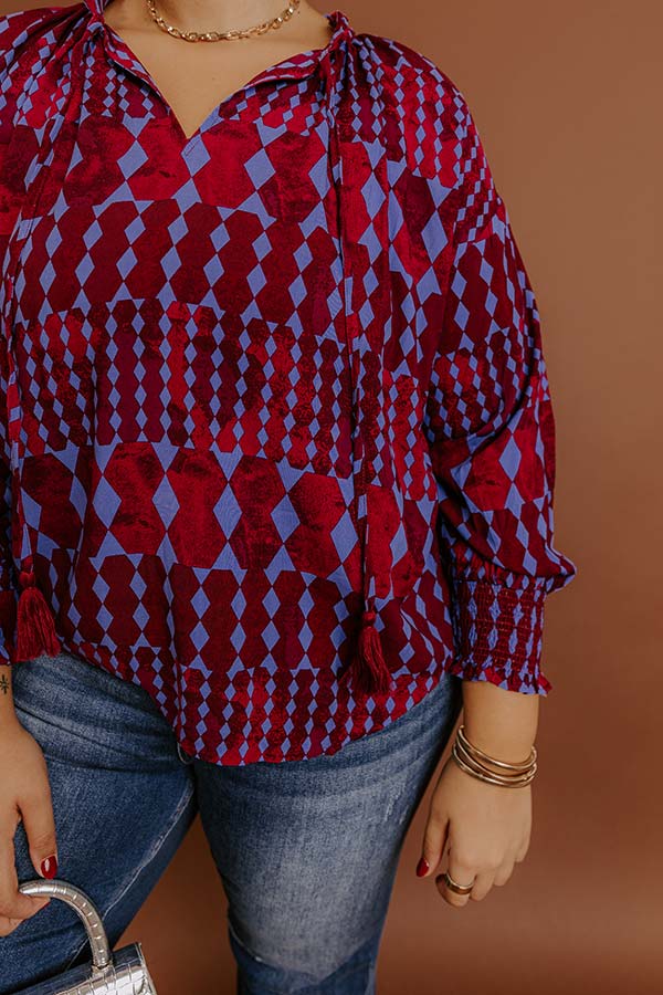 Soho Stroll Shift Top in Wine Curves