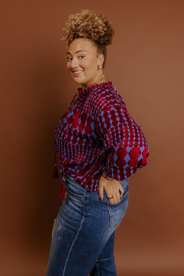 Soho Stroll Shift Top in Wine Curves