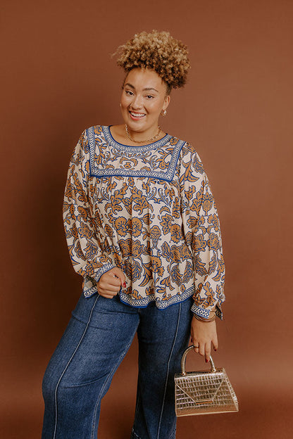 Hidden Attraction Floral Top Curves