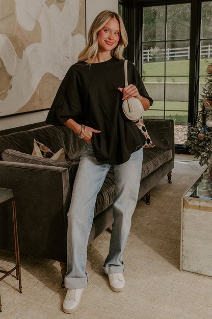Ever So Effortless Oversized Tee in Black