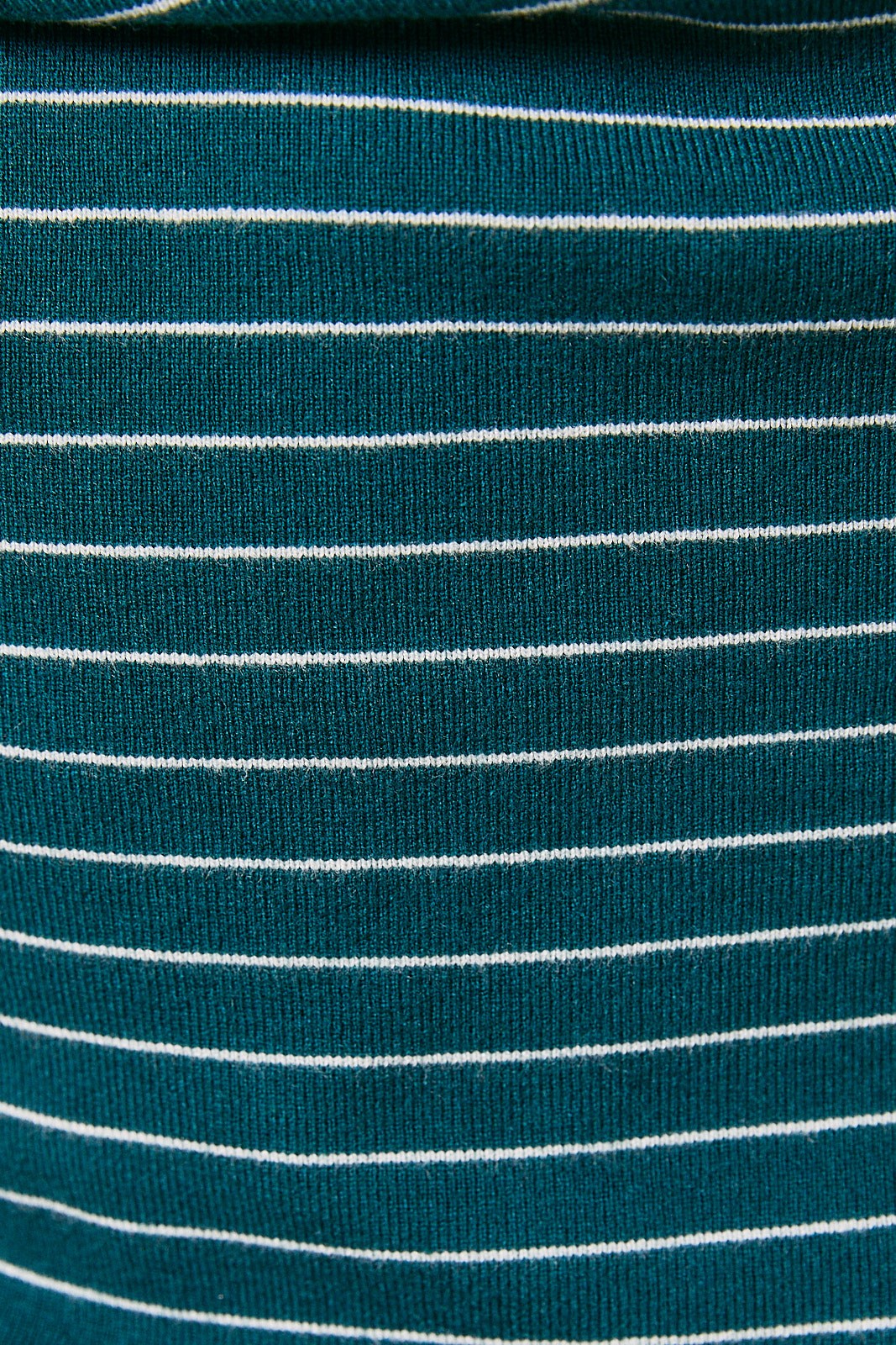 Twisted Detail Stripe Knit Top
