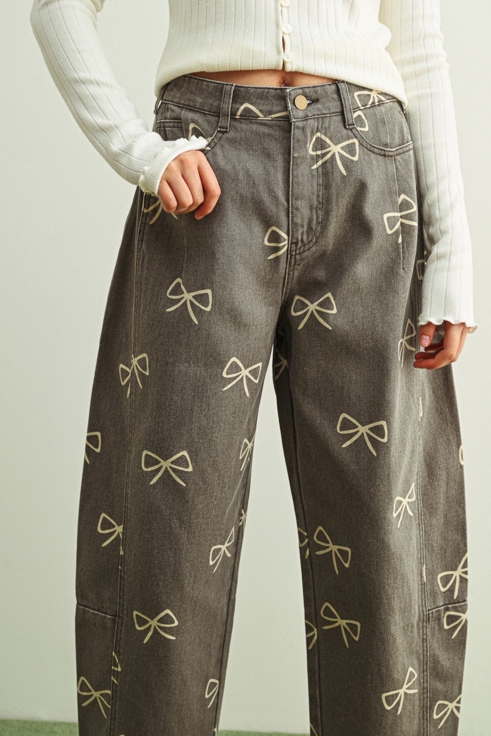 Coquette Charm Barrel Jeans