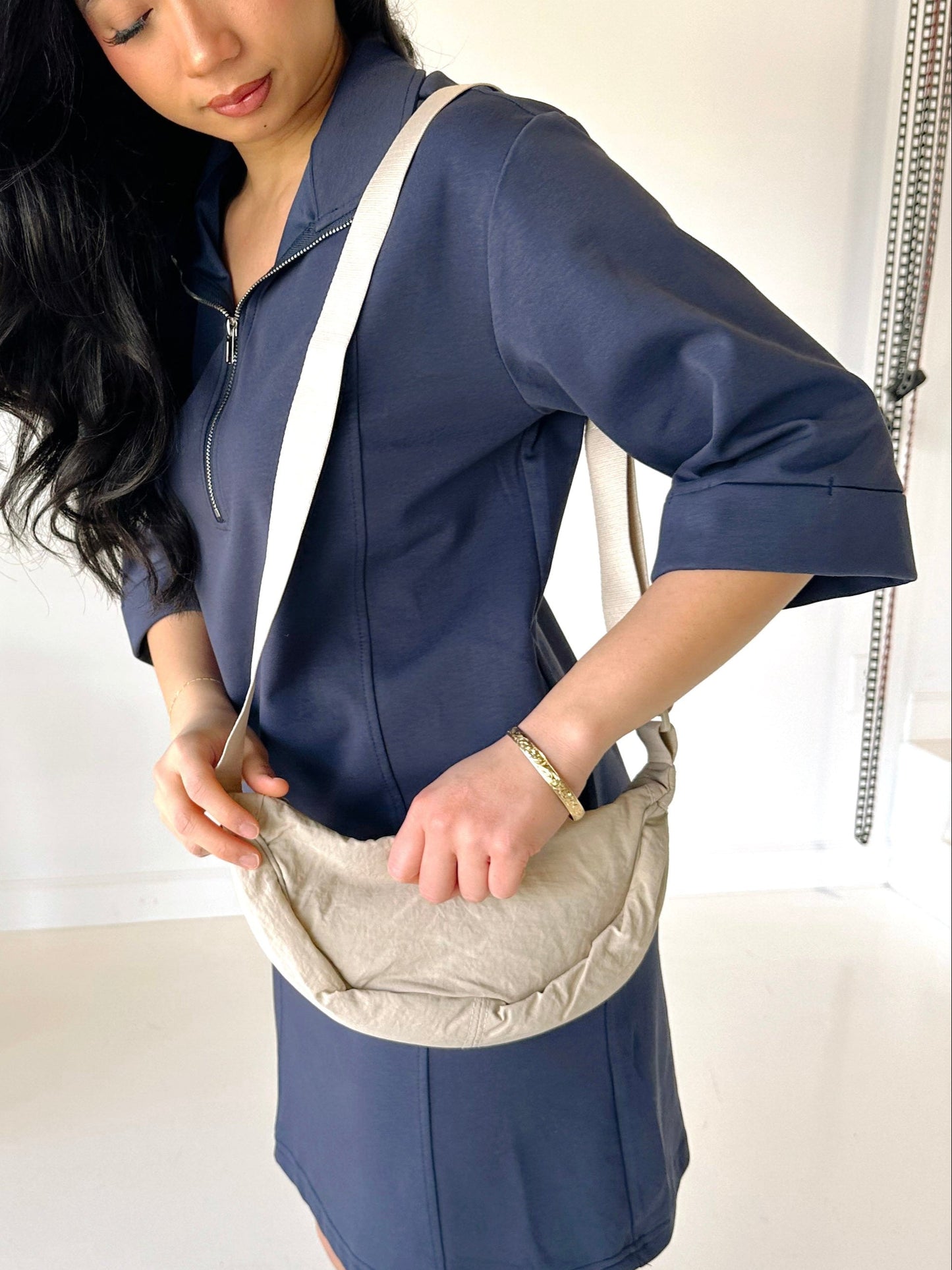 Everyday Sling Crossbody Bag