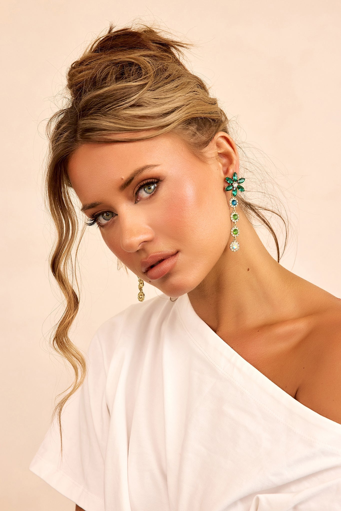 Ethereal Drop Earrings - Green