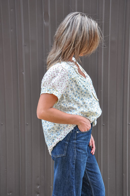 Floral Crinkle Neckdrop SS Blouse Top
