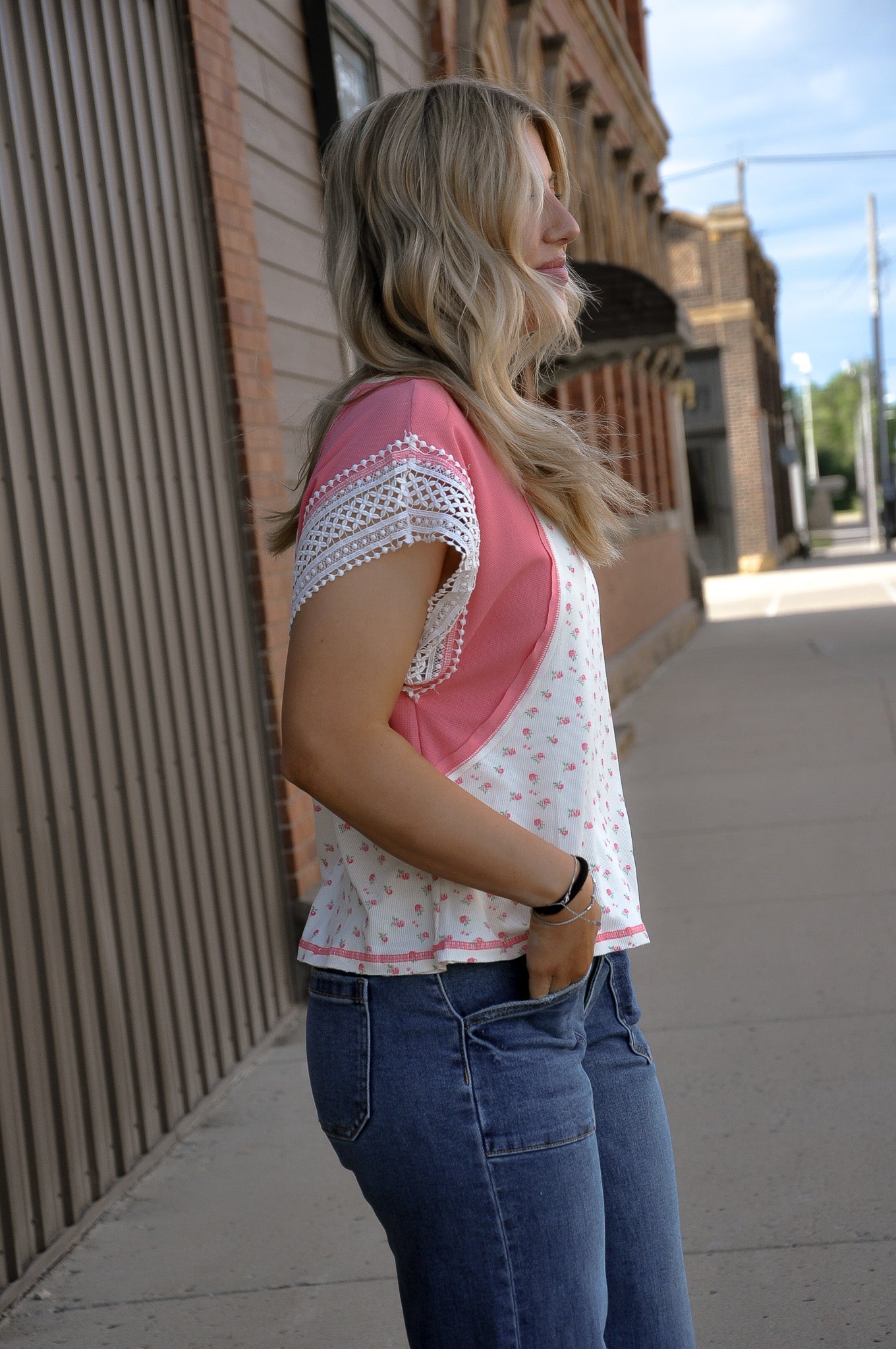 Floral Rib Knit with Crochet Trim Sleeves Top