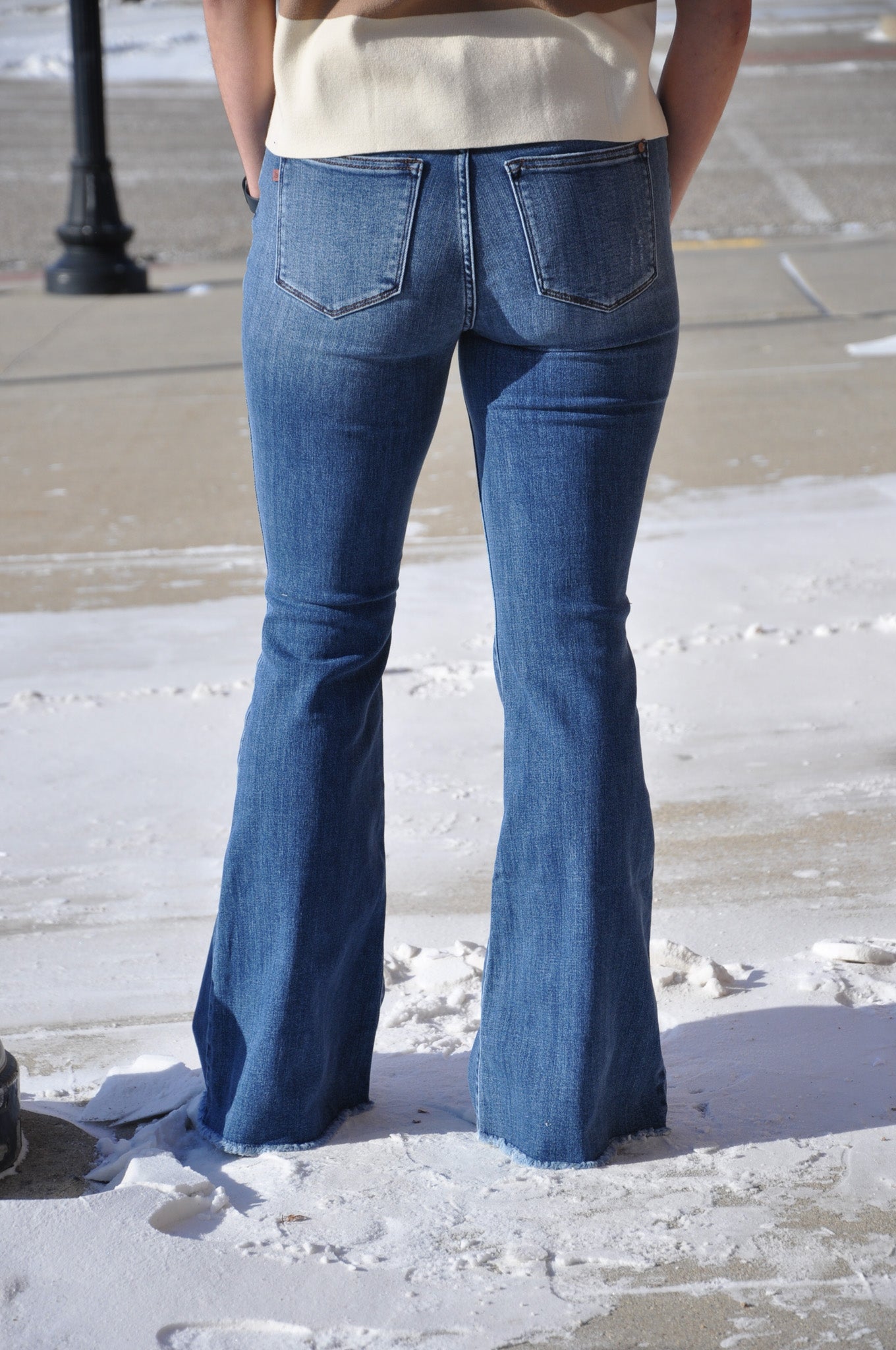 Judy Blue MR Vintage Wash Flare