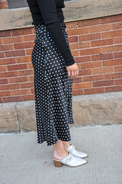 Knot Side Zipper Slit Polka Dot Skirt