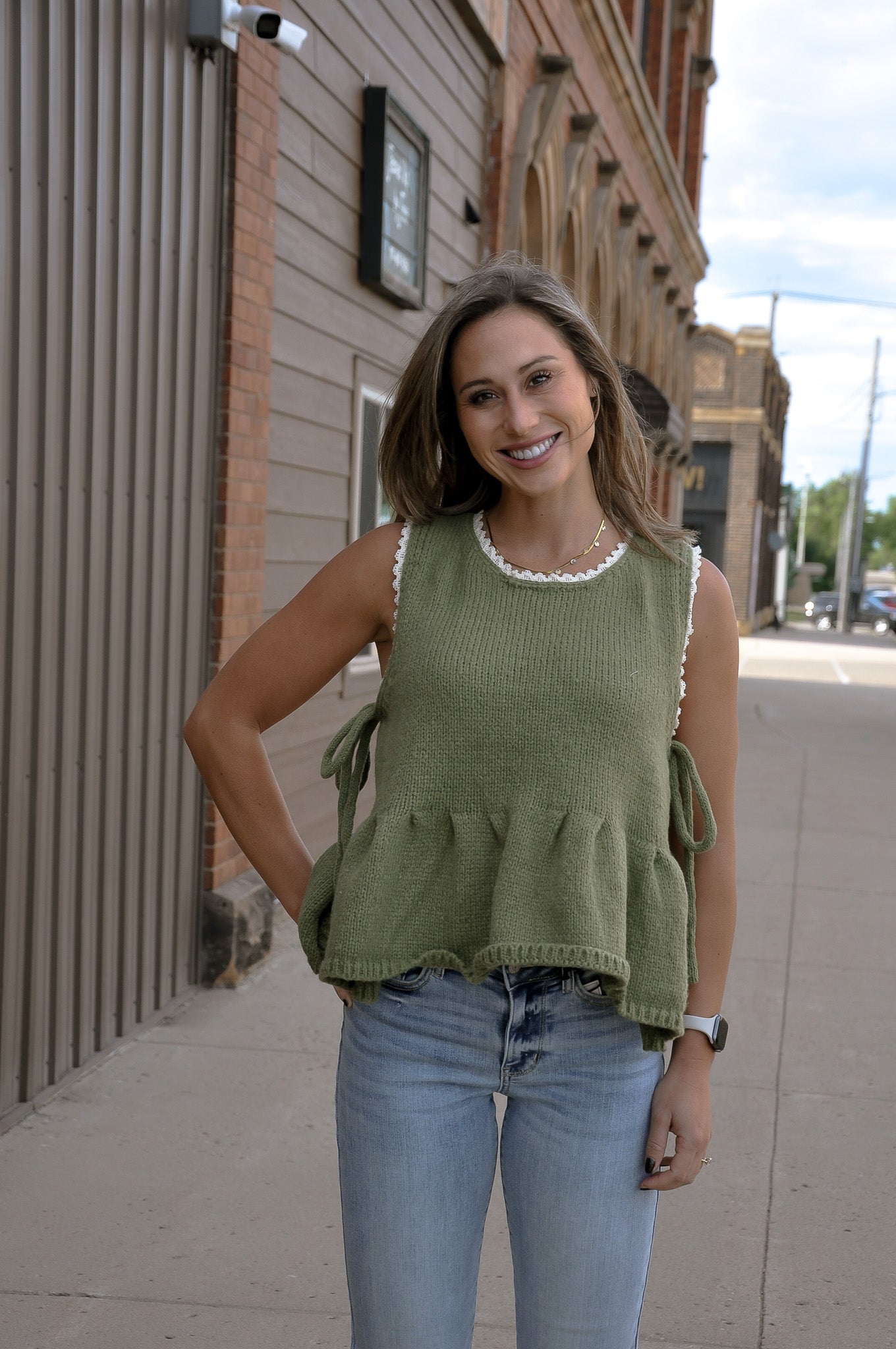 Lace Trim Side Tie Knit Peplum Top