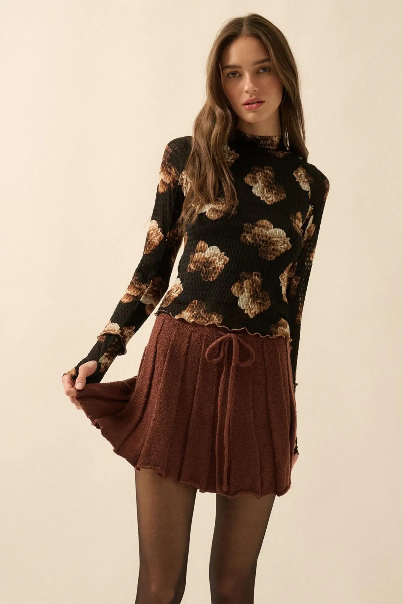 Sweet Scent Floral Honeycomb Mesh Thumbhole Top