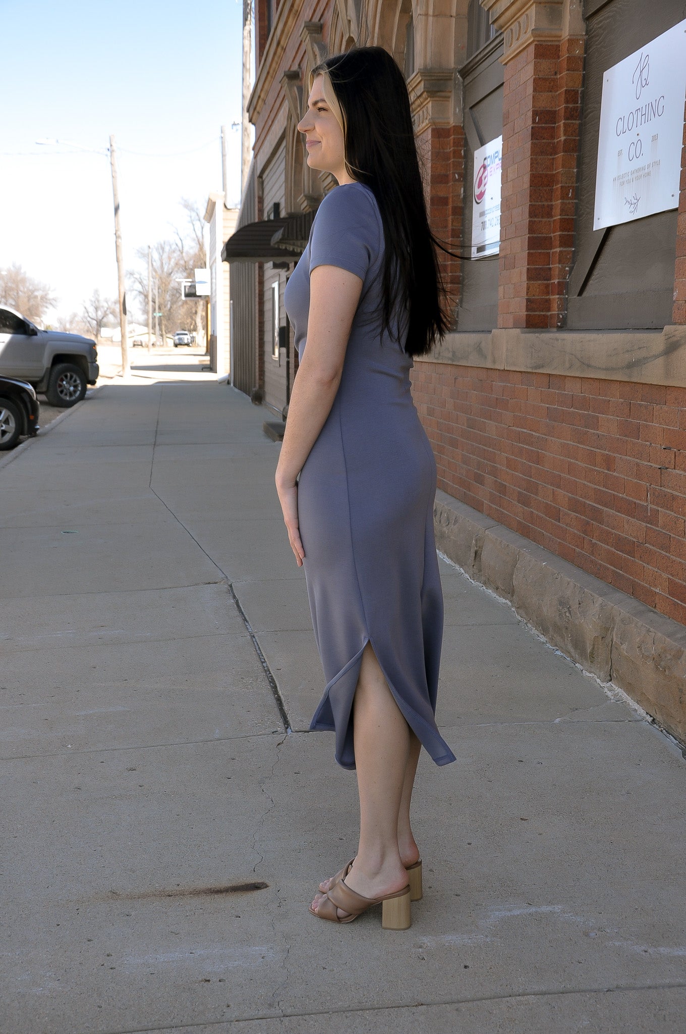 Pleated Detail SS Midi Dress