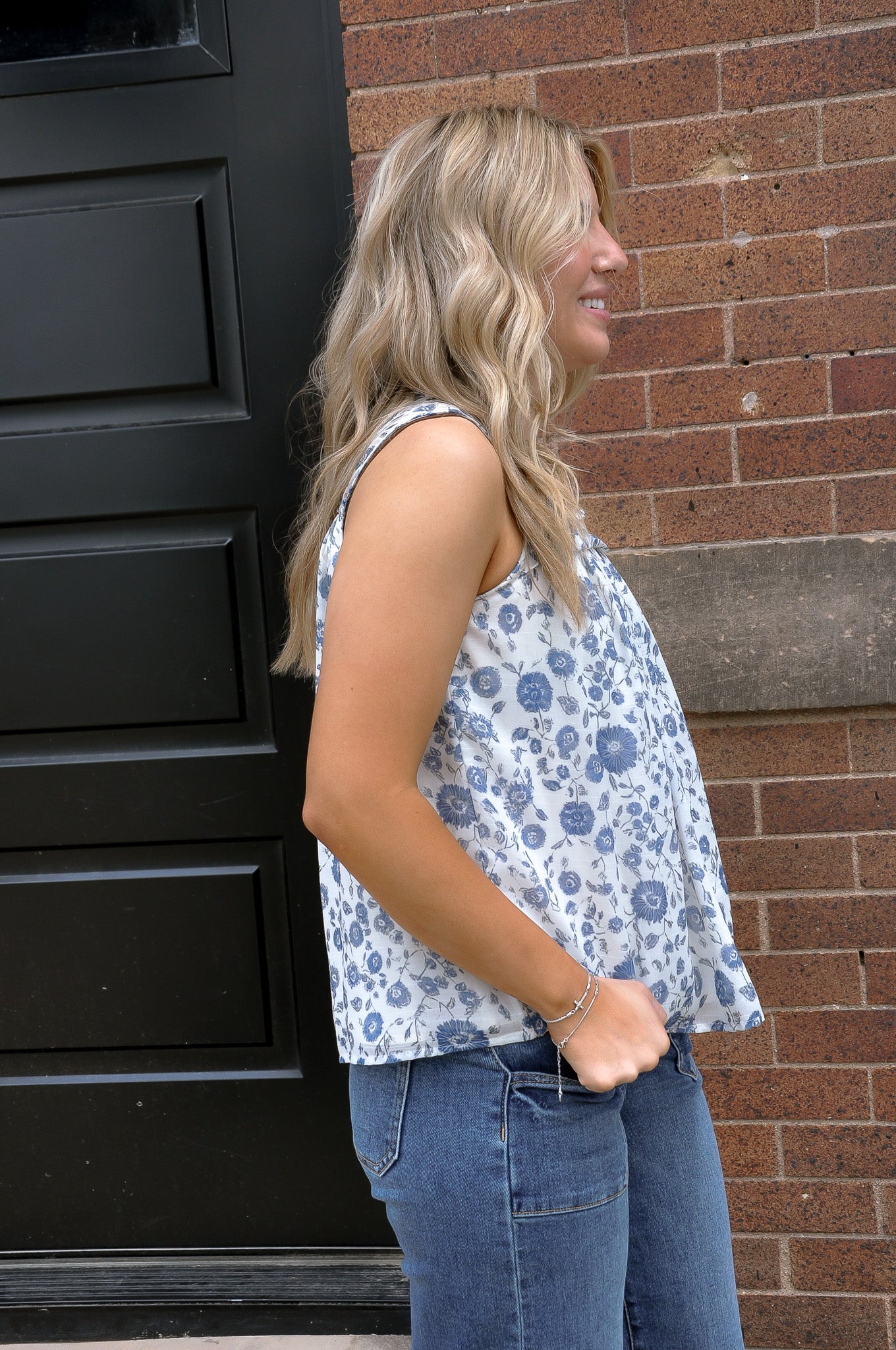 Round Neck Pleated Detailed Blouse