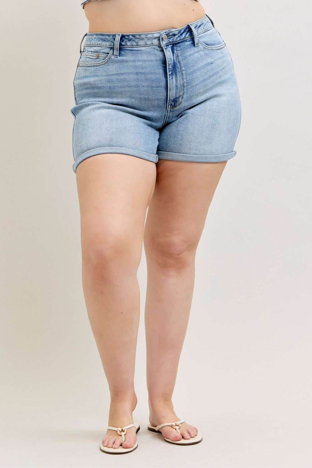Plus HW Slim Short w/Cell Phone Back Pkt