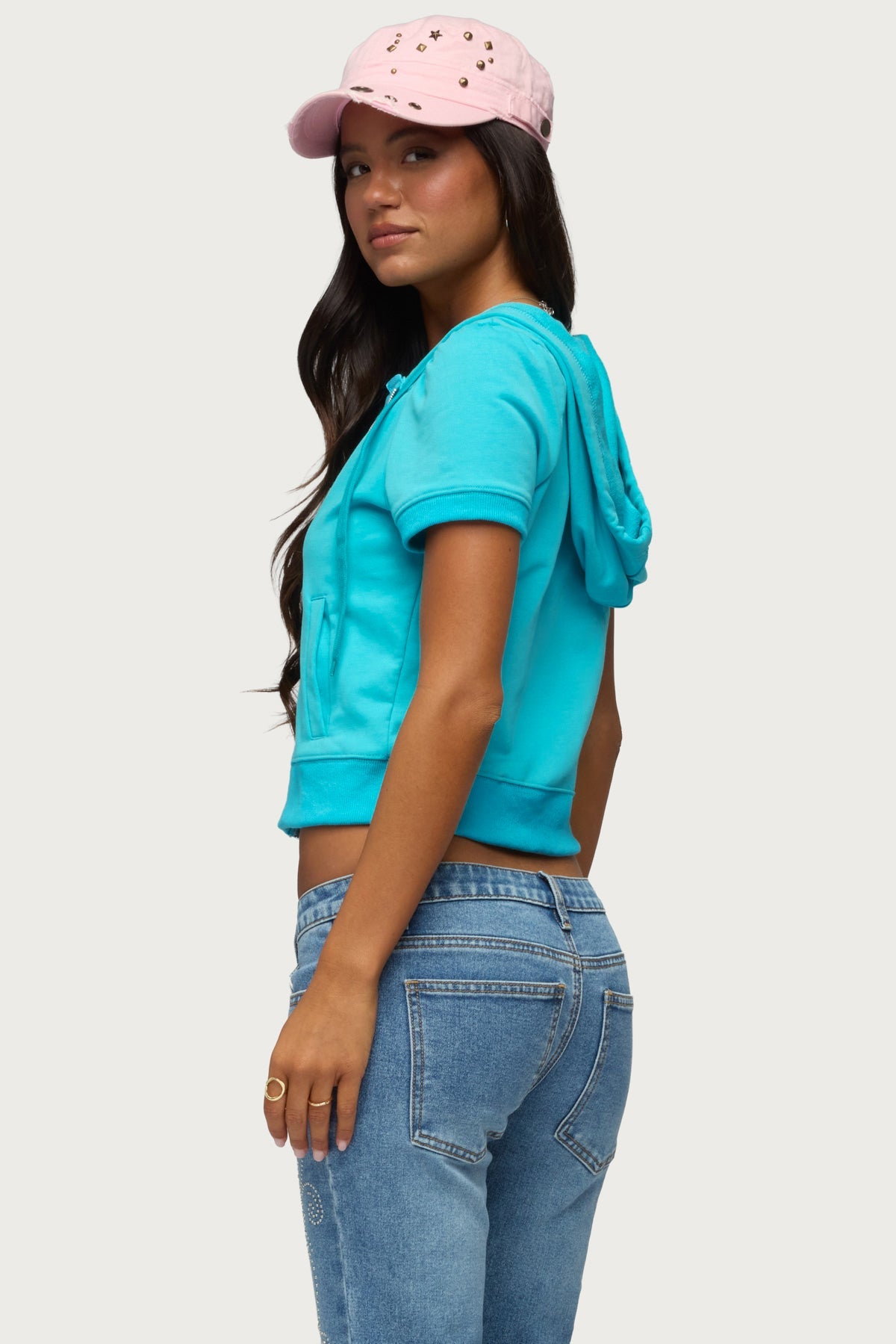 Daisi Short Sleeve Hoodie Top